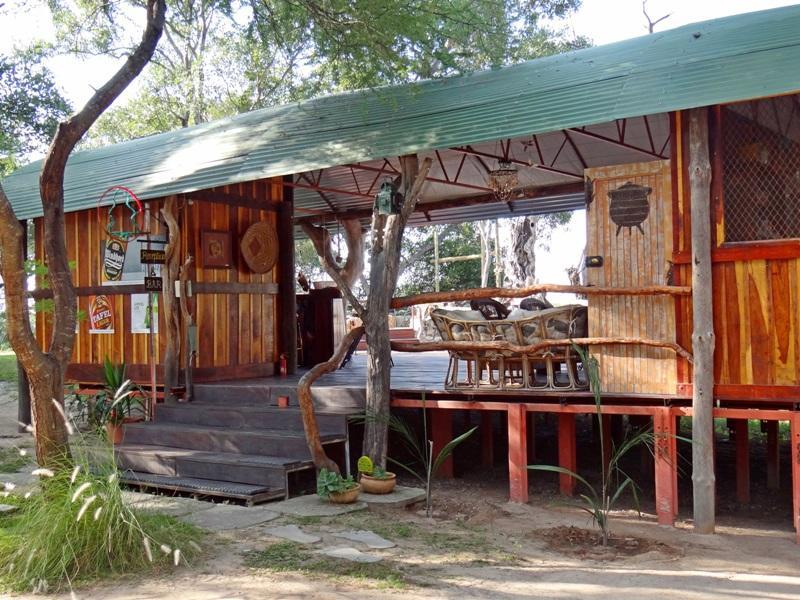 Hotel Mukuku Rest Camp à Shimweghe Extérieur photo